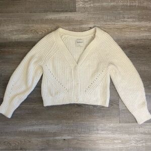 Abercrombie & Fitch Soft AF Collection Cropped Fuzzy Slouchy Cardi Sweater-sz S